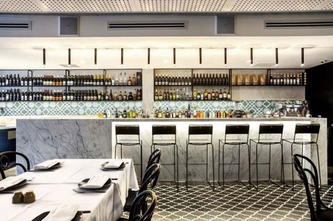 Zahli Modern Middle Eastern Restaurant - Hervey Bay Accommodation 4