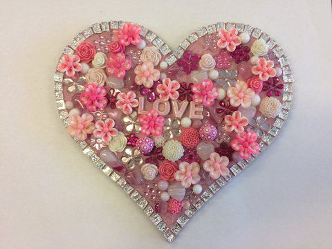 Flowers And Bling Mosaic Class For Kids - Hervey Bay Accommodation 0