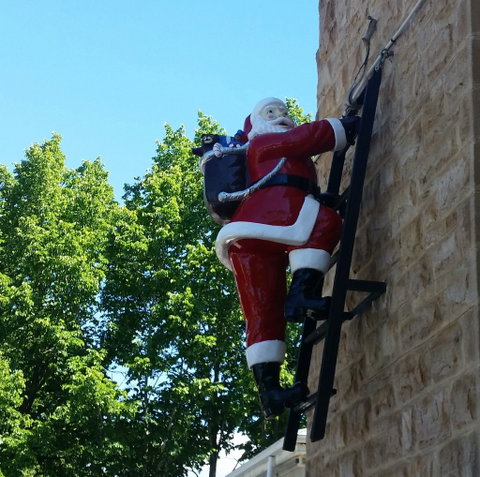Hahndorf Christmas Market Walking Tours - Tourism Hervey Bay 1