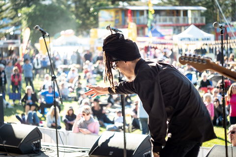 The Entrance Winter Blues And Jazz Festival - Tourism Hervey Bay 0