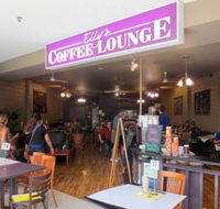 Live music at Roths Wine Bar - Hervey Bay Accommodation