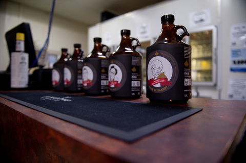 Beer And Wine O'Clock At Club Boutique Hotel Cunnamulla - Hervey Bay Accommodation 0