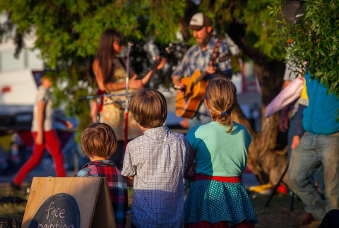 Castlemaine Artists Market - Tourism Hervey Bay 2