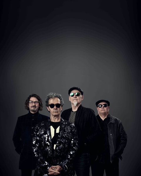 Choirboys: The Hits And Six-pack Of Bruce Springsteen Bulli - Tourism Hervey Bay 0