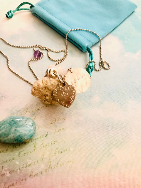 Make Your Own Manifestation Necklace Workshop - Hervey Bay Accommodation 0