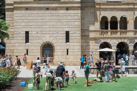 Perth Upmarket - Hervey Bay Accommodation 1