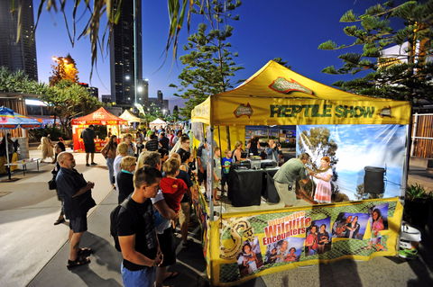 Surfers Paradise Beachfront Markets - Tourism Hervey Bay 0
