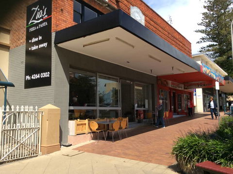 Reef To Reef - Tourism Hervey Bay 0