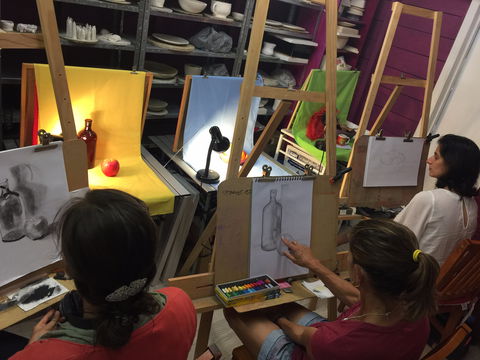 Art Classes With Violetta Strabic - Tourism Hervey Bay 0