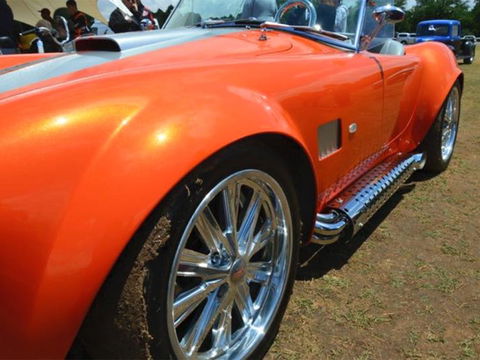 Bathurst Swap Meet, Car And Bike Show - Tourism Hervey Bay 0