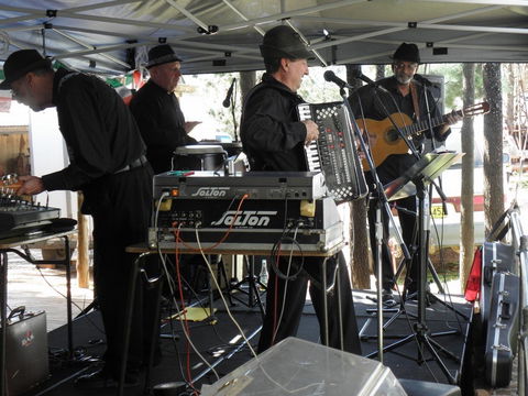 Festa Delle Salsicce (Festival Of The Sausage/ Griffith Salami Festival) - Hervey Bay Accommodation 0