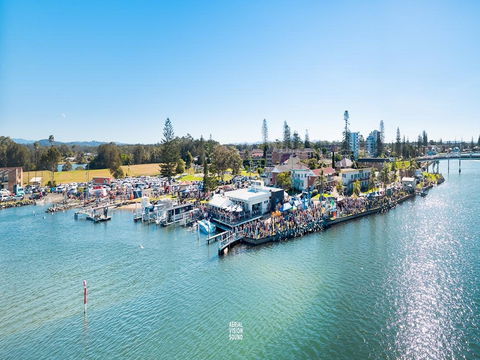 Fred Williams Aquatic Festival - Tourism Hervey Bay 0
