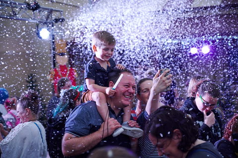 Light Up Windsor - Tourism Hervey Bay 0