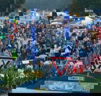 Yamba Twilight Street Markets - Tourism Hervey Bay