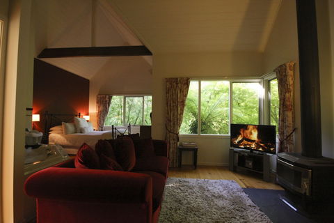 Cottages At Monreale - Hervey Bay Accommodation 5