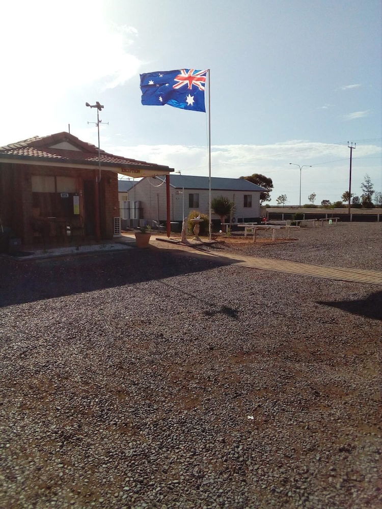 Karcultaby SA Hervey Bay Accommodation