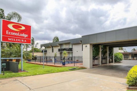 Econo Lodge Mildura - Hervey Bay Accommodation 0