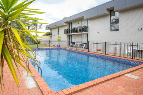 Econo Lodge Mildura - Hervey Bay Accommodation 5