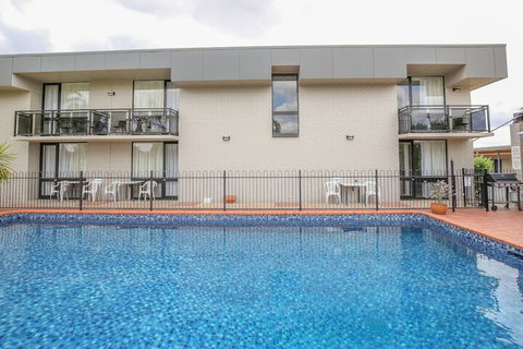 Econo Lodge Mildura - Hervey Bay Accommodation 4