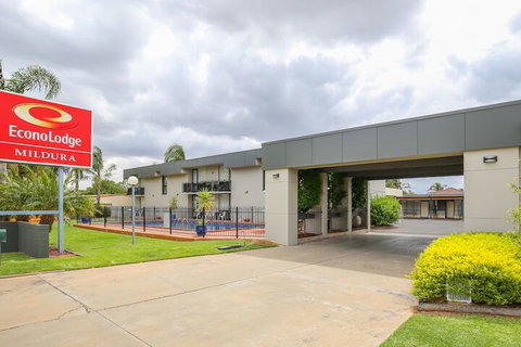 Econo Lodge Mildura - Hervey Bay Accommodation 2