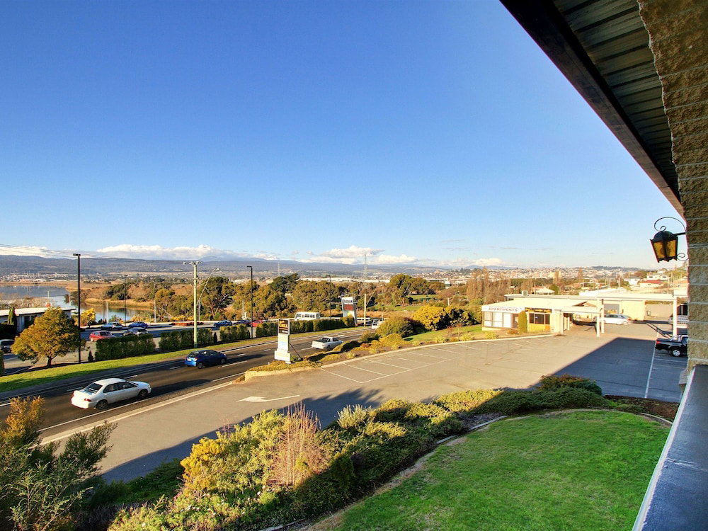 Riverside TAS Hervey Bay Accommodation