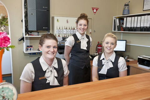 The Waterfront Wynyard - Hervey Bay Accommodation 4