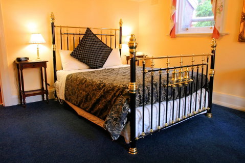 The Lodge On Elizabeth - Hervey Bay Accommodation 3