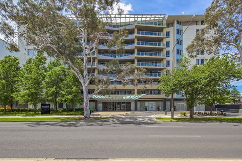 Pacific Suites Canberra - Hervey Bay Accommodation 2