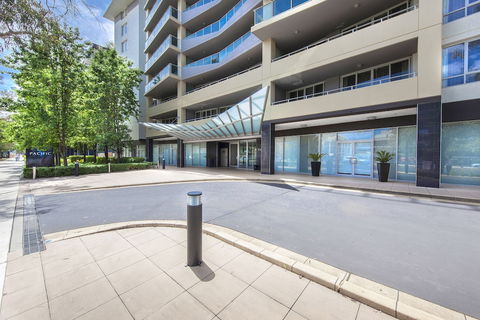 Pacific Suites Canberra - Hervey Bay Accommodation 1