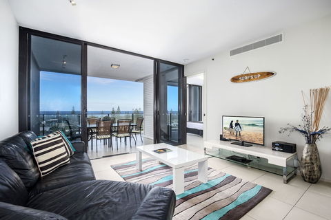 Ultra Broadbeach - Hervey Bay Accommodation 3