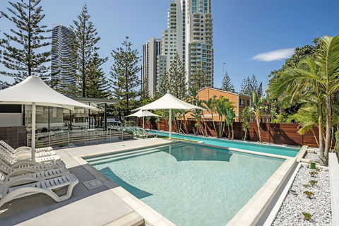 Ultra Broadbeach - Hervey Bay Accommodation 1