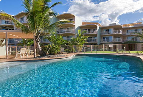 Surfside On The Beach - Hervey Bay Accommodation 2