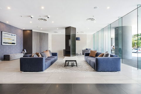 ULTIQA Air On Broadbeach - Hervey Bay Accommodation 6