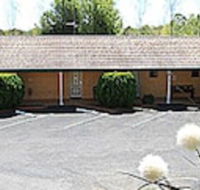 Hilltops Retreat Motor Inn - Tourism Hervey Bay