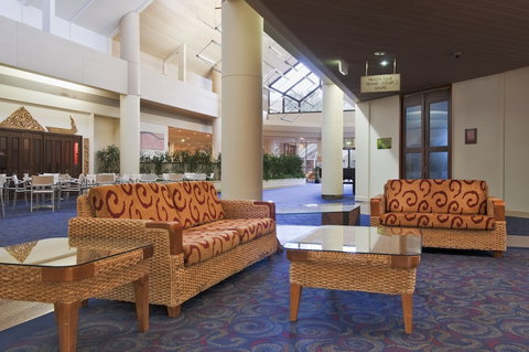 DoubleTree By Hilton Alice Springs - Hervey Bay Accommodation 5