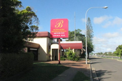 Bundaberg International Motor Inn - Hervey Bay Accommodation 0