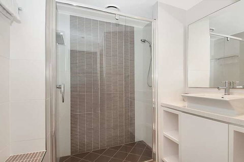 Offshore Noosa Resort - Tourism Hervey Bay 2