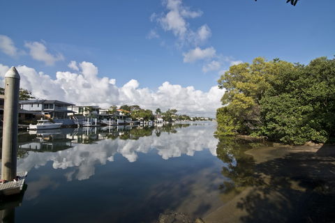 Hotel Laguna - Hervey Bay Accommodation 0