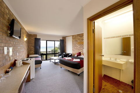 Kangaroo Island Seaside Inn - Hervey Bay Accommodation 2
