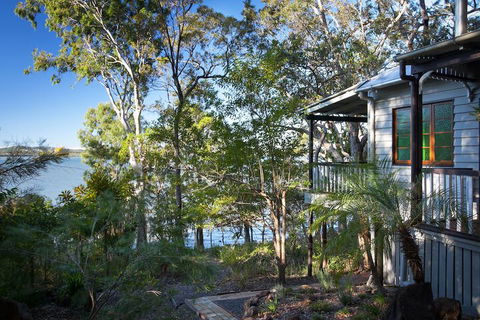 Eumarella Shores Noosa Lake Retreat - Hervey Bay Accommodation 1