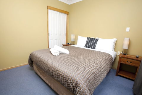 Bruny Island Escapes And Hotel Bruny - Tourism Hervey Bay 4