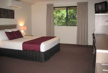 Johnson Road Motel - Hervey Bay Accommodation 2
