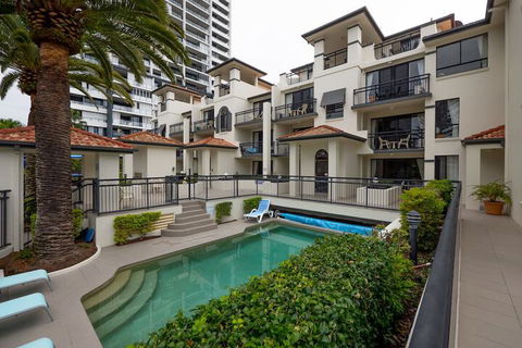 Island Beach Resort - Tourism Hervey Bay 5