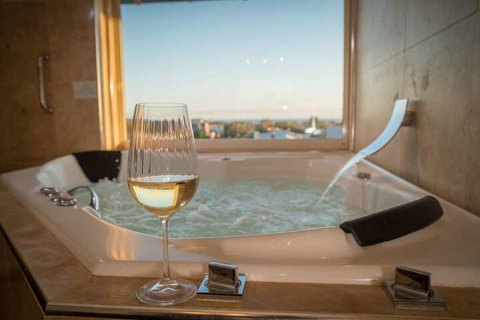 Vue Grand - Hervey Bay Accommodation 6