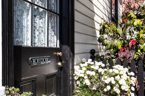 Alice's Cottages - Tourism Hervey Bay 3