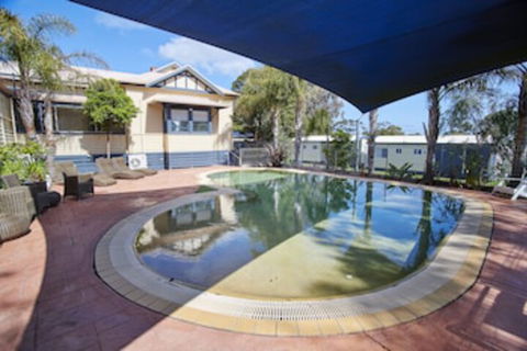 Amaroo Holiday Park - Hervey Bay Accommodation 0