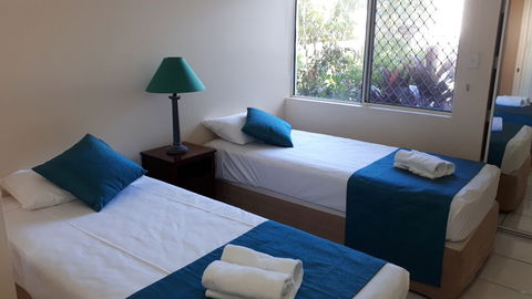 Costa Royale Trinity Beach - Hervey Bay Accommodation 2