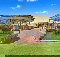 Comfort Inn  Suites King Avenue - Tourism Hervey Bay