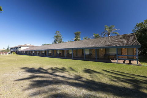 Seashells Beachfront Resort - Hervey Bay Accommodation 2