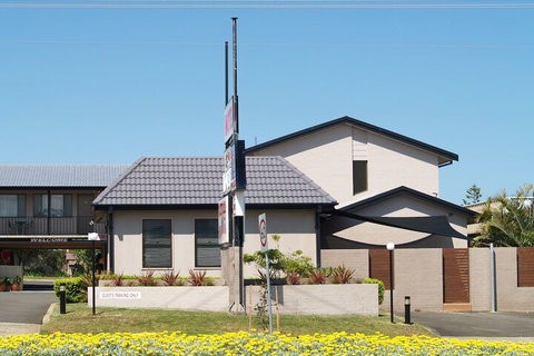 Pigeon House Motor Inn - Hervey Bay Accommodation 1